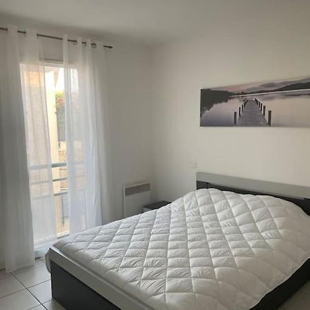 Appartement 2 Pieces Fréjus Esterno foto