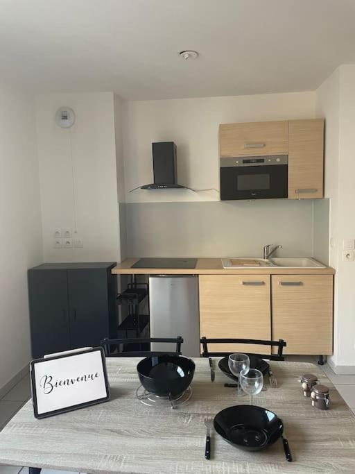 Appartement 2 Pieces Fréjus Esterno foto